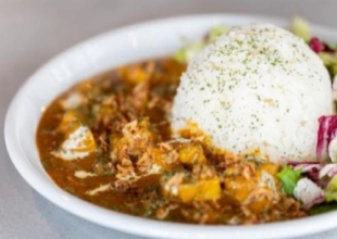 画像:無水チキンカレー