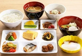 写真:盛り付け例(和食)
