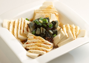 写真:ピータン豆腐
