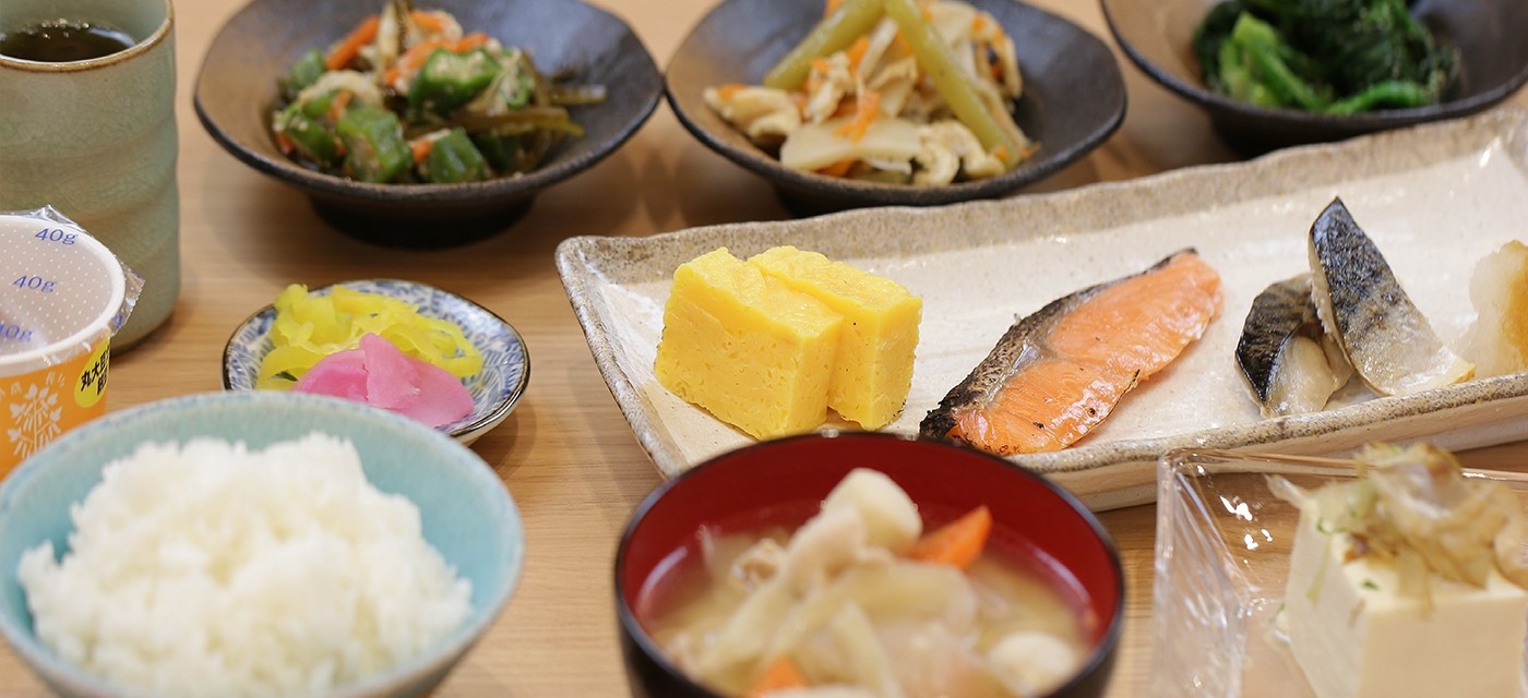 画像:朝食