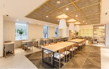 レストラン店内（朝食会場）